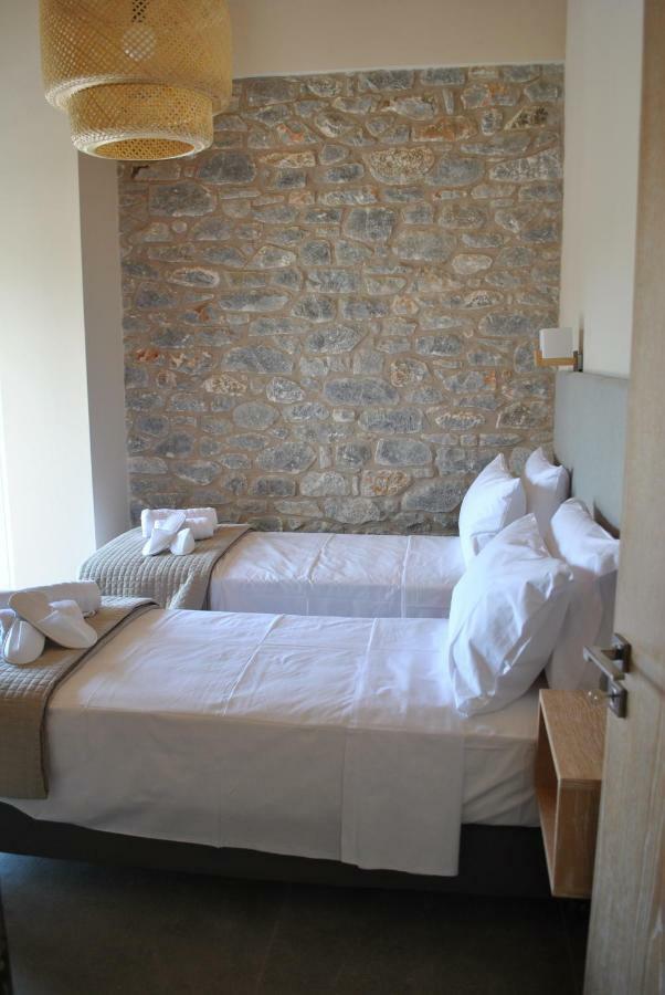 Petras Gi - Stone Houses Stoupa Bagian luar foto