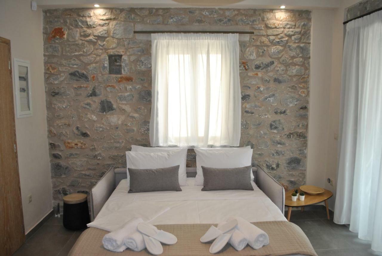 Petras Gi - Stone Houses Stoupa Bagian luar foto