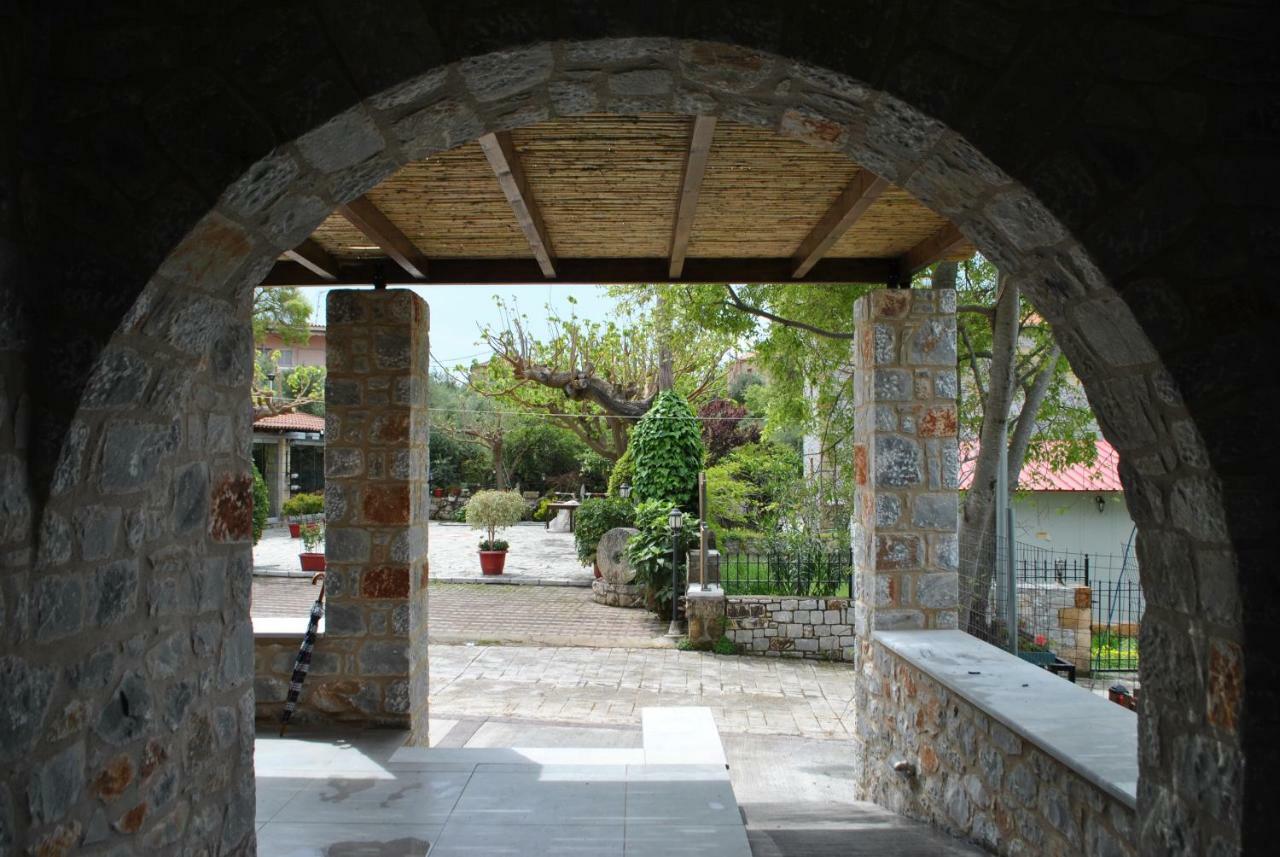 Petras Gi - Stone Houses Stoupa Bagian luar foto