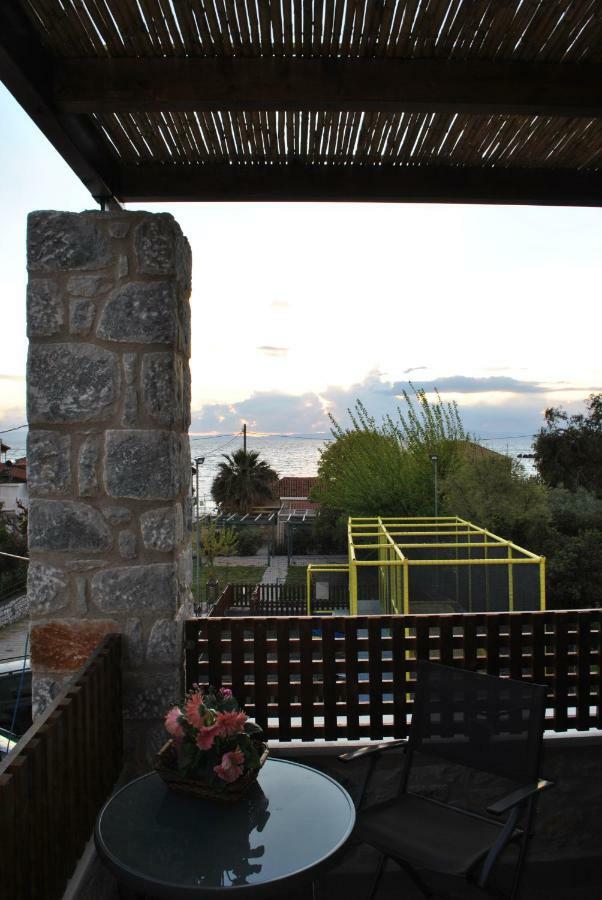 Petras Gi - Stone Houses Stoupa Bagian luar foto