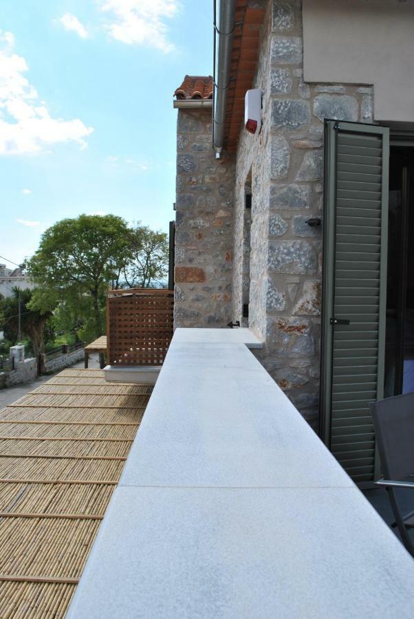 Petras Gi - Stone Houses Stoupa Bagian luar foto