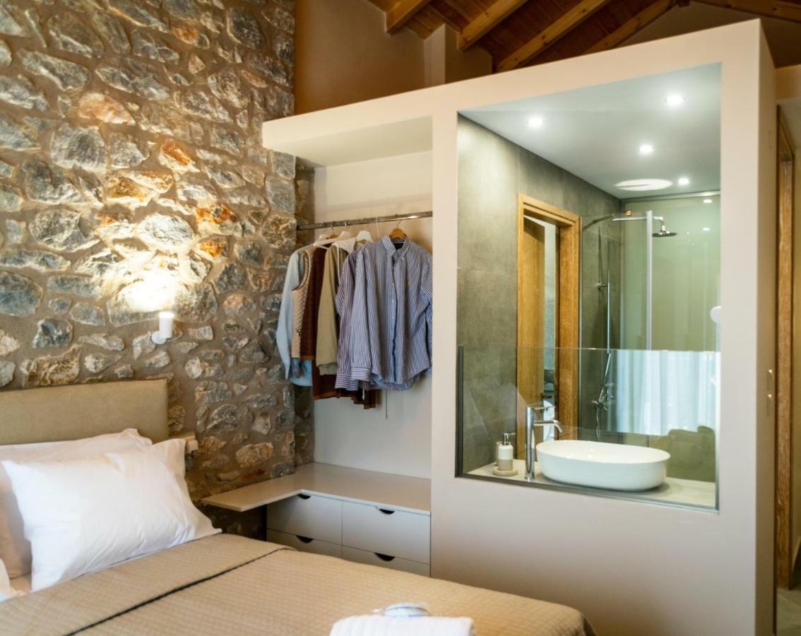 Petras Gi - Stone Houses Stoupa Bagian luar foto